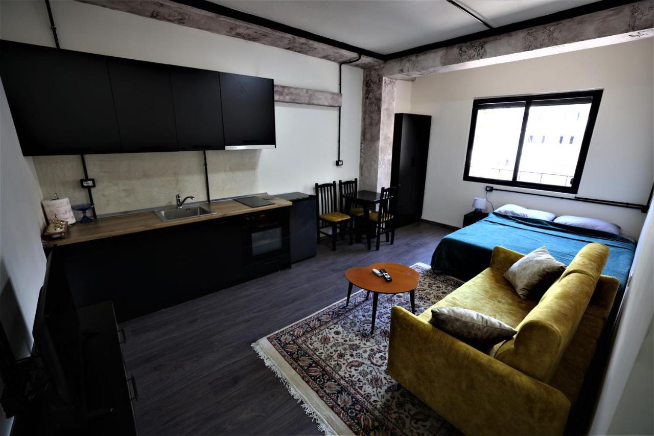 Lovely Studio In Tirana #1 Exterior photo